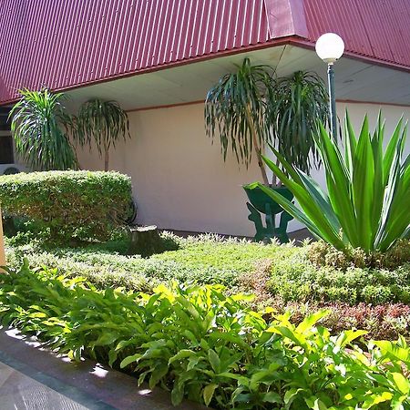 Sahid Kawanua Hotel Manado Kültér fotó