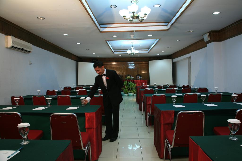 Sahid Kawanua Hotel Manado Kültér fotó