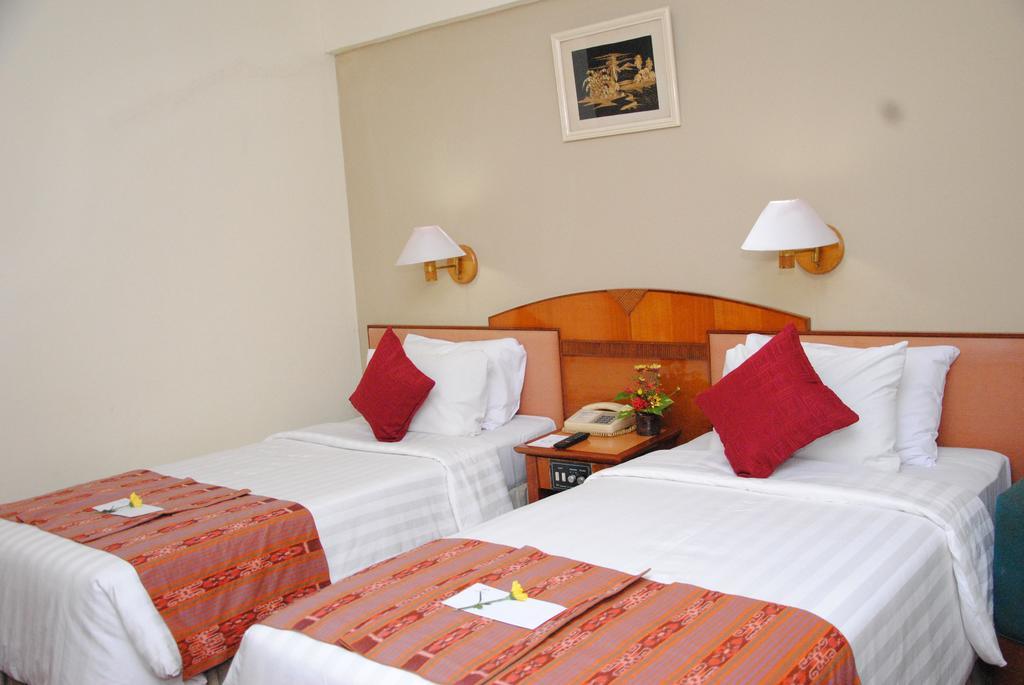 Sahid Kawanua Hotel Manado Szoba fotó