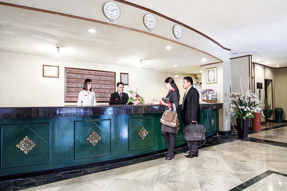 Sahid Kawanua Hotel Manado Kültér fotó